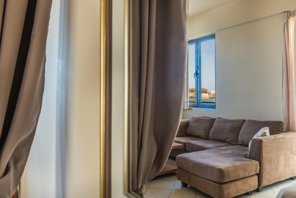 Nais Apartments & Studios Ханя Екстериор снимка